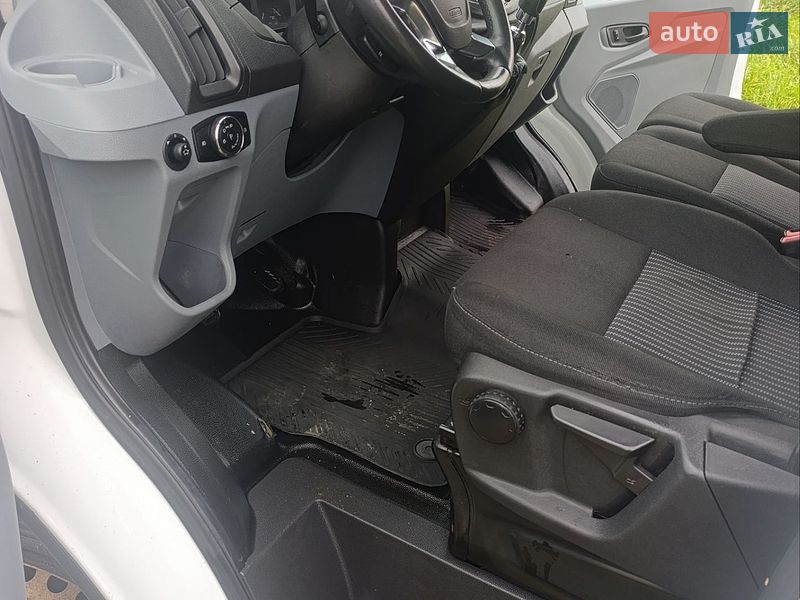 Другие грузовики Ford Transit 2016 в Тернополе