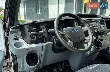 Вантажний фургон Ford Transit 2008 в Гнівані