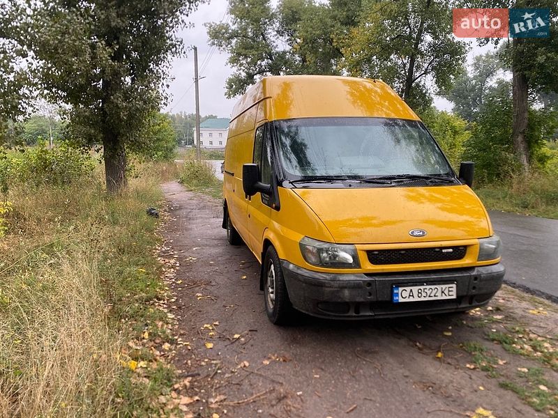 Грузовой фургон Ford Transit 2001 в Александрие