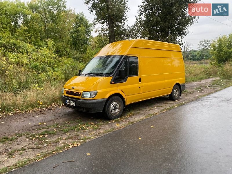 Грузовой фургон Ford Transit 2001 в Александрие