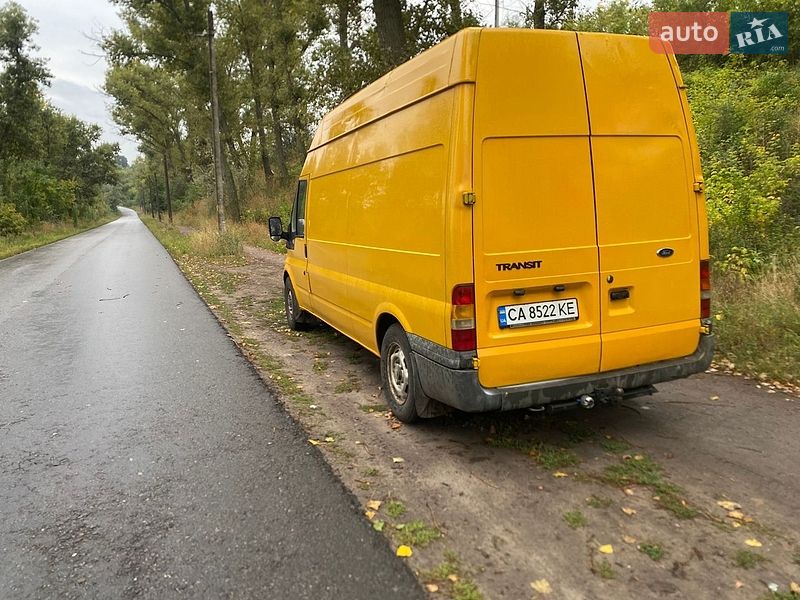 Грузовой фургон Ford Transit 2001 в Александрие
