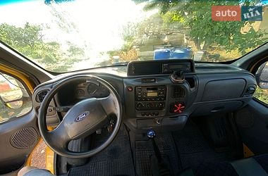 Грузовой фургон Ford Transit 2001 в Александрие