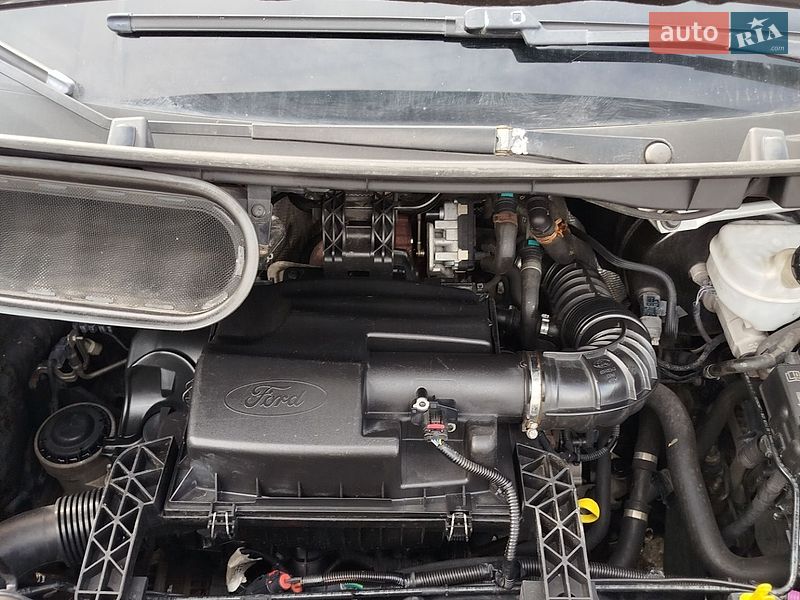 Вантажний фургон Ford Transit 2015 в Тетієві
