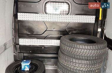 Вантажний фургон Ford Transit 2015 в Тетієві