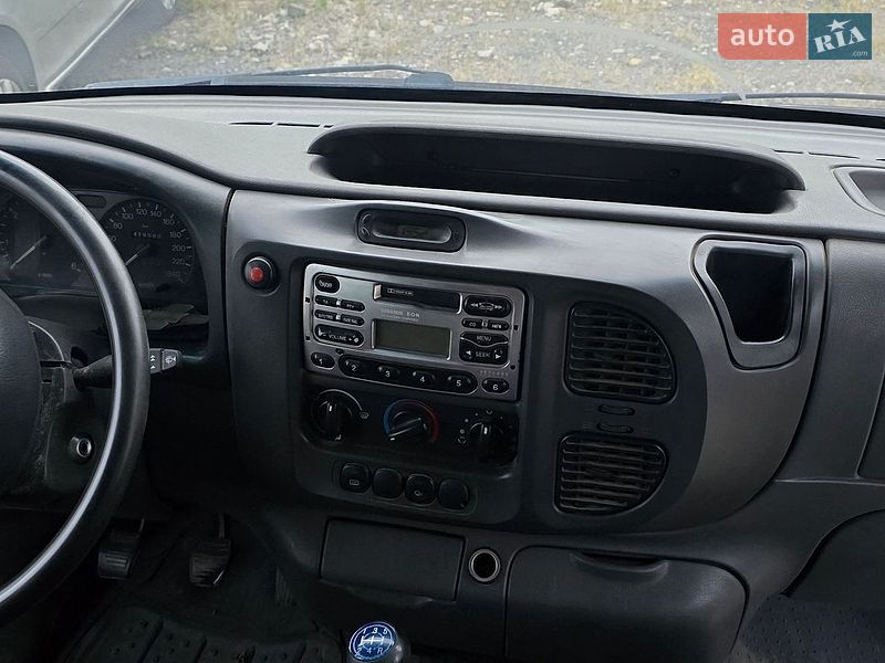 Грузопассажирский фургон Ford Transit 2002 в Киеве фото 11 Грузопассажирский фургон Ford Transit 2002 в Киеве