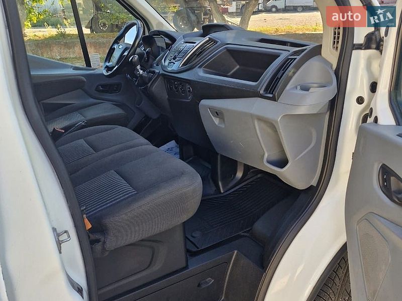 Мікроавтобус вантажний (до 3,5т) Ford Transit 2018 в Миколаєві