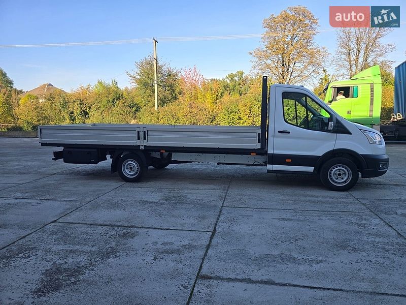 Борт Ford Transit 2022 в Стрию