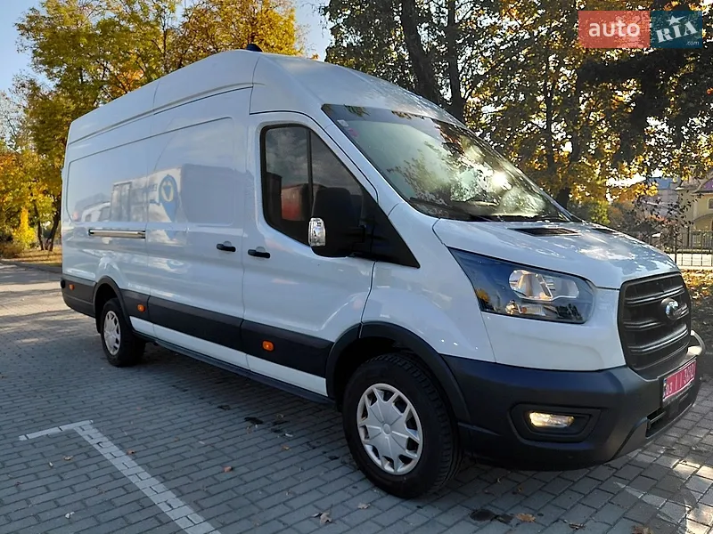 Ford Transit 2023