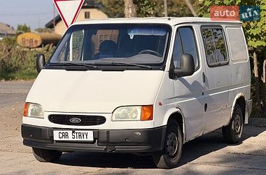 Минивэн Ford Transit 1995 в Стрые