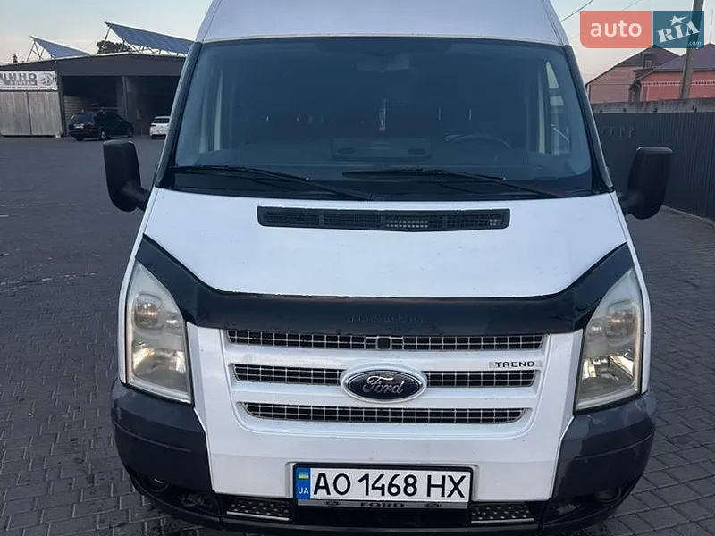 Ford Transit 2012