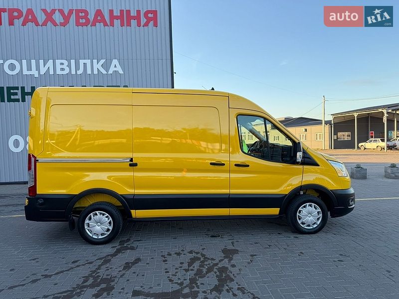 Грузовой фургон Ford Transit 2022 в Буче