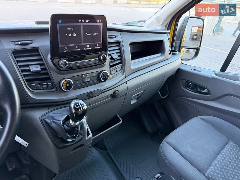 Грузовой фургон Ford Transit 2022 в Буче