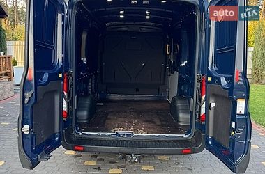 Грузовой фургон Ford Transit 2022 в Киеве