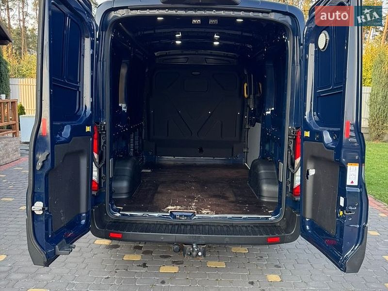 Грузовой фургон Ford Transit 2022 в Киеве