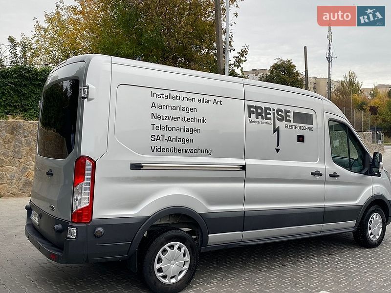Вантажний фургон Ford Transit 2018 в Вінниці
