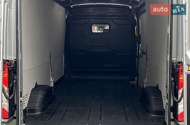 Вантажний фургон Ford Transit 2018 в Вінниці