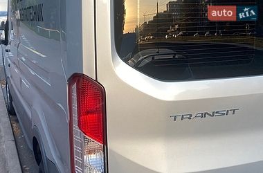 Вантажний фургон Ford Transit 2018 в Вінниці