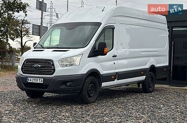 Вантажний фургон Ford Transit 2015 в Києві