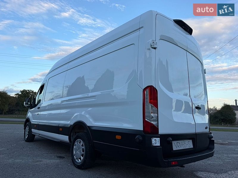 Грузовой фургон Ford Transit 2021 в Дубно