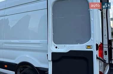 Грузовой фургон Ford Transit 2021 в Дубно