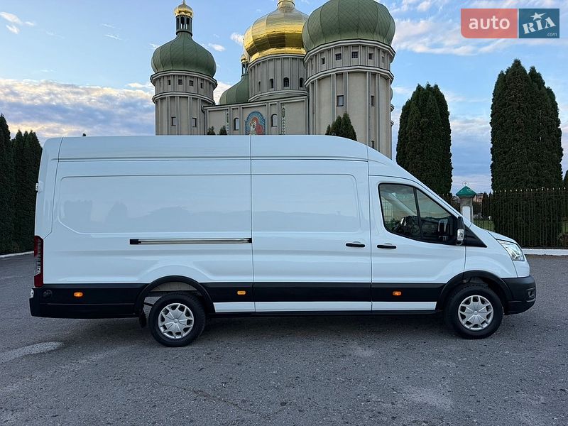 Грузовой фургон Ford Transit 2021 в Дубно