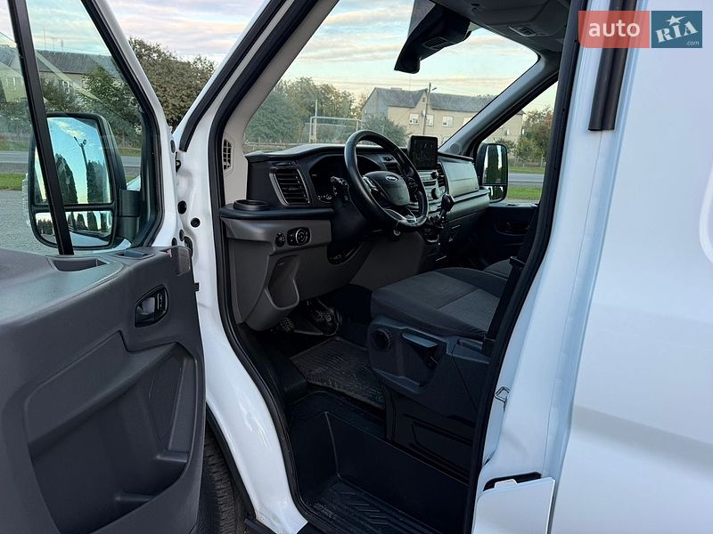 Грузовой фургон Ford Transit 2021 в Дубно