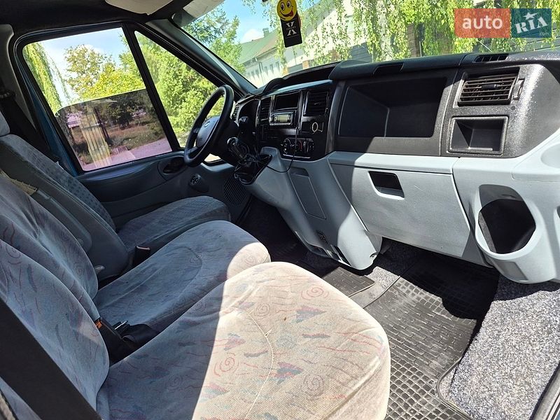 Минивэн Ford Transit 2006 в Черновцах