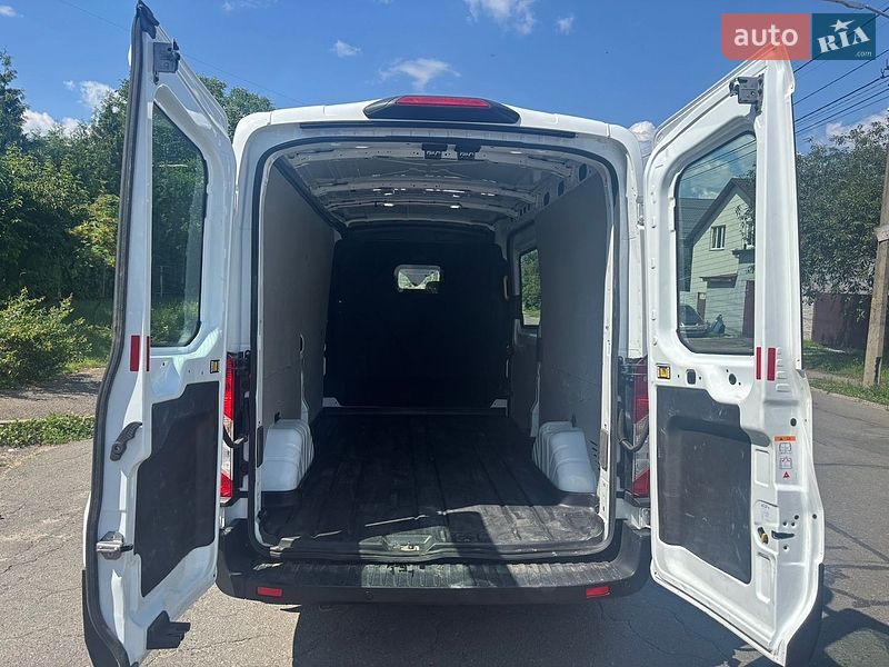 Грузовой фургон Ford Transit 2019 в Киеве