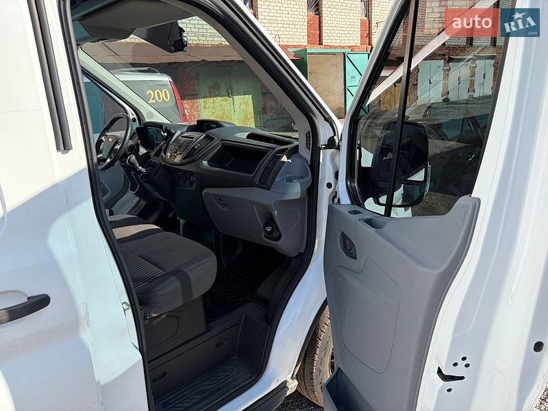 Грузовой фургон Ford Transit 2016 в Харькове