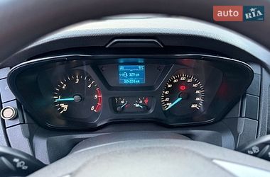 Вантажний фургон Ford Transit 2016 в Дубні