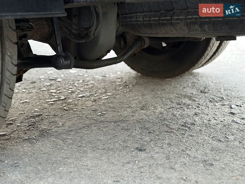 Вантажний фургон Ford Transit 2016 в Дубні