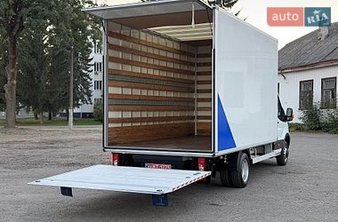 Вантажний фургон Ford Transit 2016 в Дубні