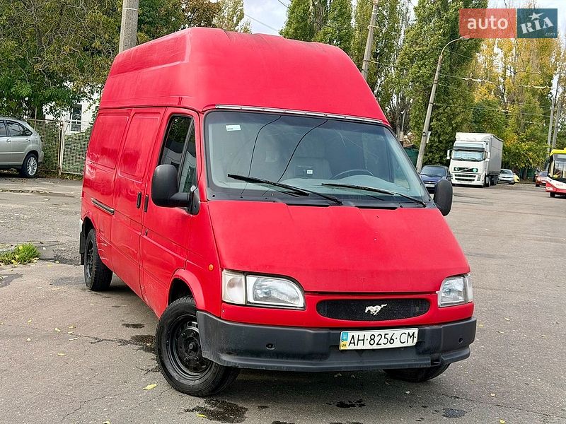 Вантажний фургон Ford Transit 2000 в Одесі