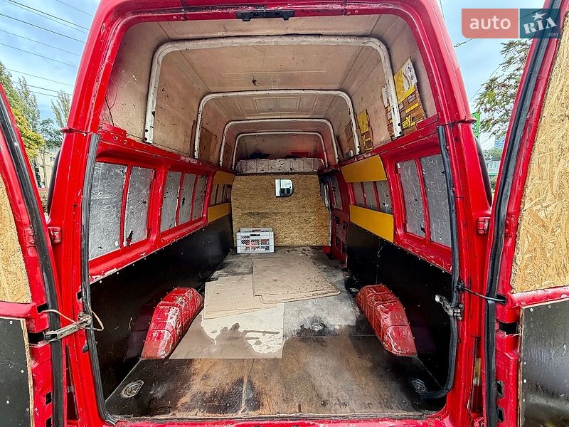 Вантажний фургон Ford Transit 2000 в Одесі