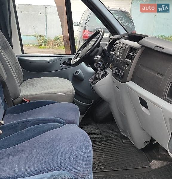 Минивэн Ford Transit 2012 в Ровно