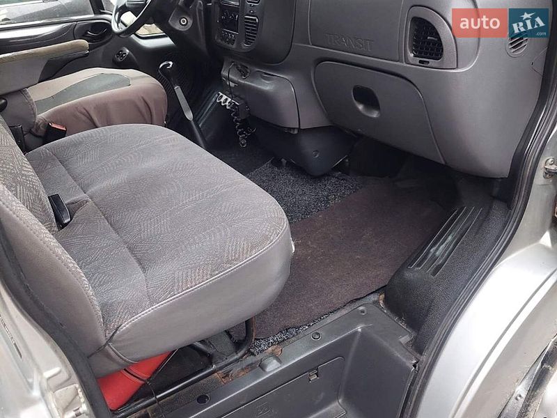 Микровэн Ford Transit 2003 в Сарнах фото 6 Микровэн Ford Transit 2003 в Сарнах