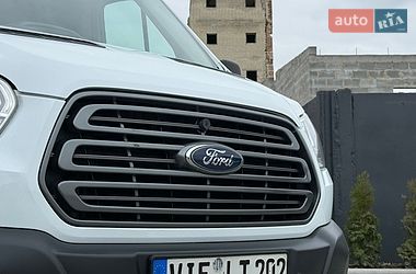 Грузовой фургон Ford Transit 2018 в Дубно