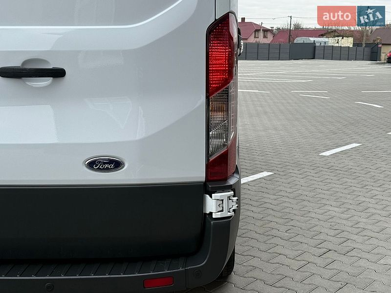 Грузовой фургон Ford Transit 2018 в Дубно