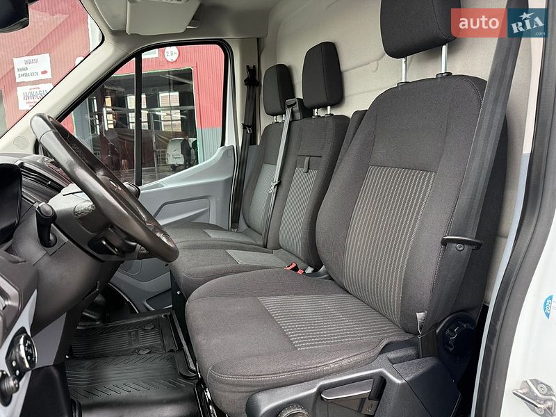 Грузовой фургон Ford Transit 2018 в Дубно