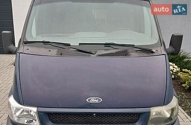 Вантажопасажирський фургон Ford Transit 2002 в Святопетрівське