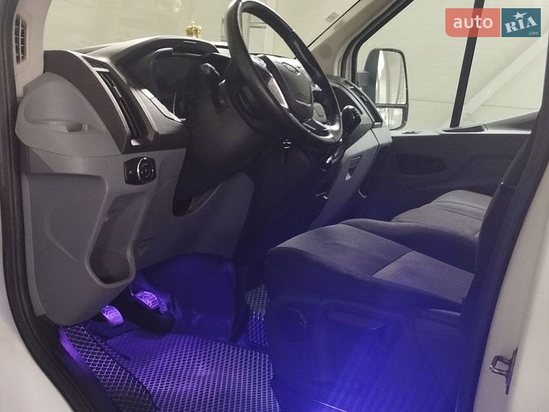 Автовоз Ford Transit 2014 в Житомире