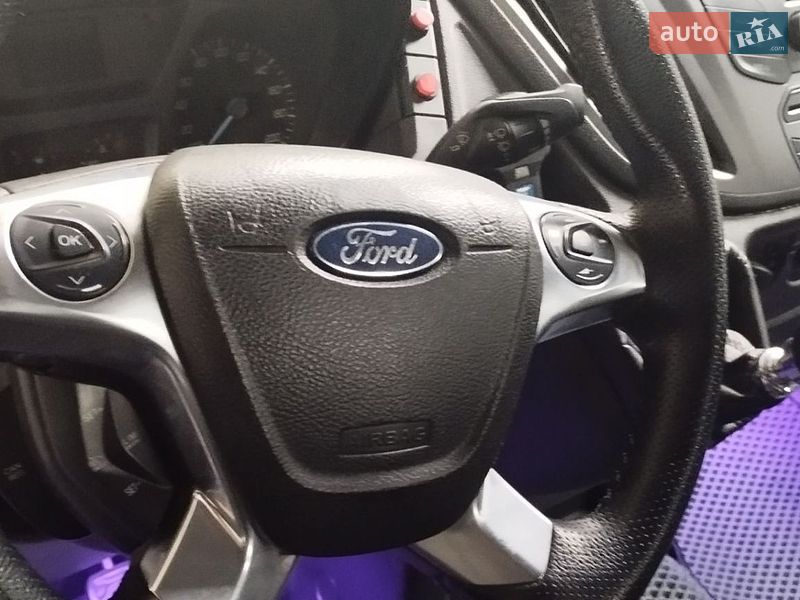 Автовоз Ford Transit 2014 в Житомире