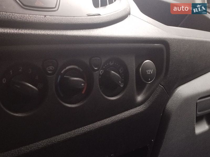 Автовоз Ford Transit 2014 в Житомире