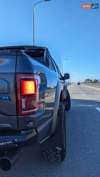 Грузопассажирский фургон Ford Trucks 2018 в Ровно