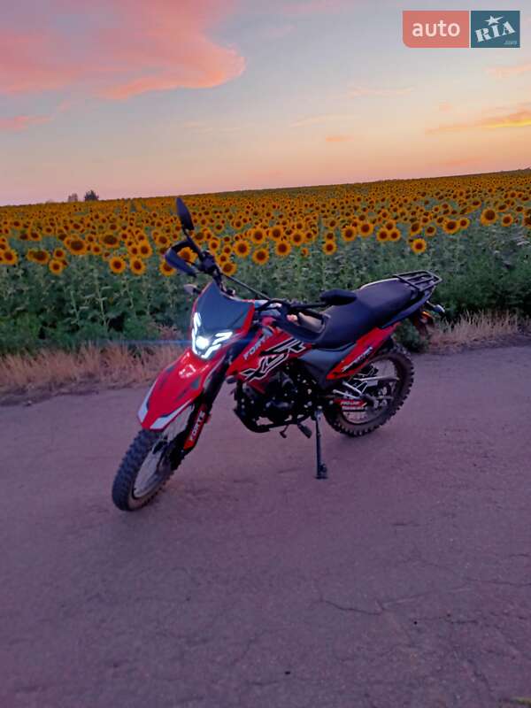 Мотоцикл Кросс Forte Cross 250 2023 в Кривому Розі фото Мотоцикл Кросс Forte Cross 250 2023 в Кривому Розі