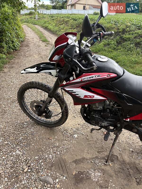 Мотоцикл Кросс Forte FT 200GY-C5B 2018 в Хотине фото Мотоцикл Кросс Forte FT 200GY-C5B 2018 в Хотине