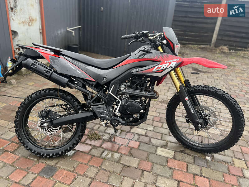 Мотоцикл Внедорожный (Enduro) Forte FT 250GY-CBA 2021 в Житомире фото 3 Мотоцикл Внедорожный (Enduro) Forte FT 250GY-CBA 2021 в Житомире