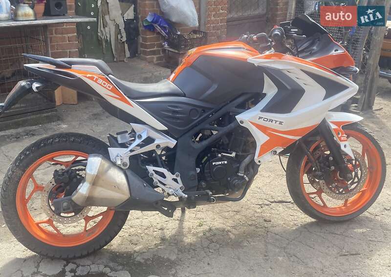 Спортбайк Forte FT 300 2022 в Сумах фото Спортбайк Forte FT 300 2022 в Сумах