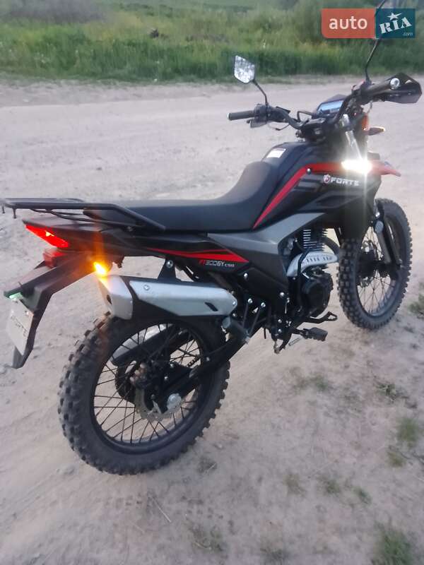 Мотоцикл Кросс Forte FT 300GY-C5D 2022 в Сколе фото Мотоцикл Кросс Forte FT 300GY-C5D 2022 в Сколе