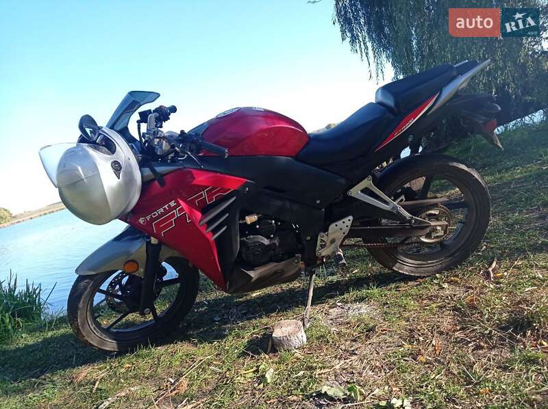 Мотоцикл Супермото (Motard) Forte FTR 300 2022 в Виннице